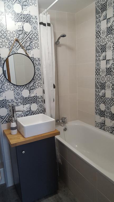Dream Studio Petroşani Habitación foto
